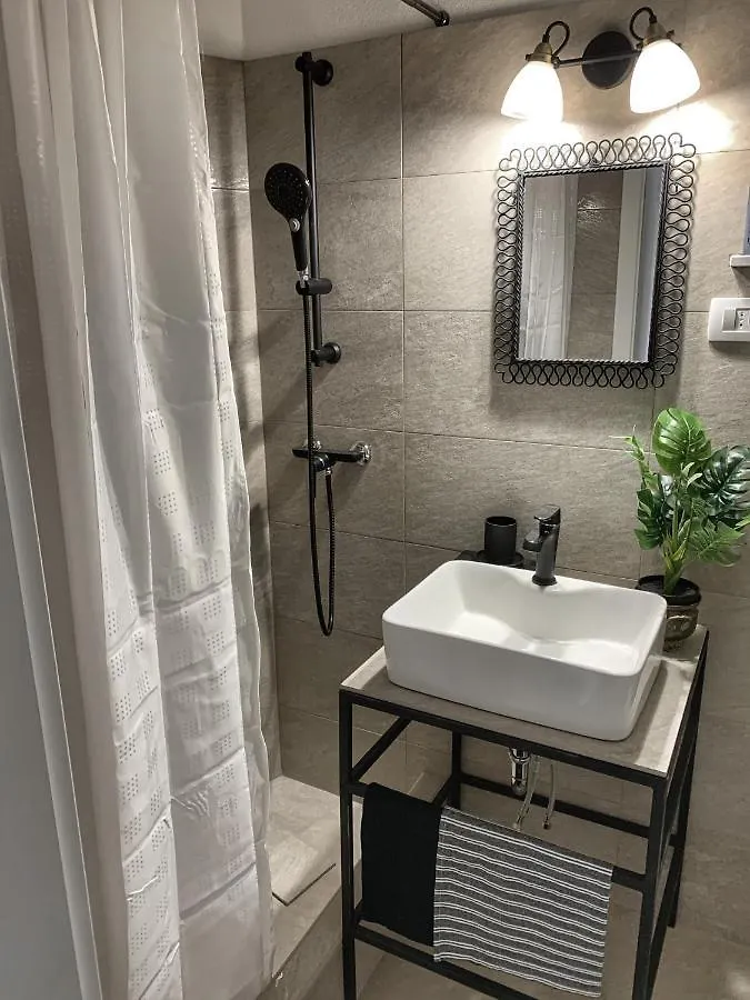 Villa Nika 2 0*, Ika Croatia